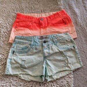Bundle of two (2) LEI & Mossimo size 9 shorts